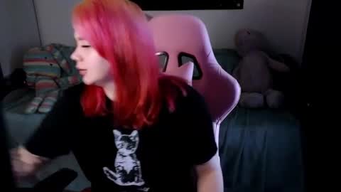 Snapshot of wendyycandy chatting on July 14, 5:34 am wendyycandy online show from July 14, 5:34 am