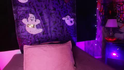 Snapshot of wensheng_ chatting on October 15, 7:47 pm WEN SHENG online show from October 15, 7:47 pm