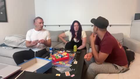 WesMyers online show from September 25, 5:33 am