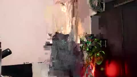Snapshot of west_ta chatting on February 25, 7:03 pm tatty online show from February 25, 7:03 pm