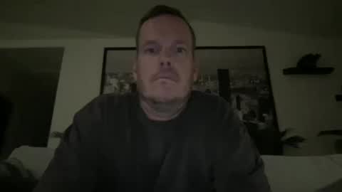 westcoastguy213 online show from October 10, 2:43 am