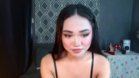 yana online show from November 23, 12:10 am