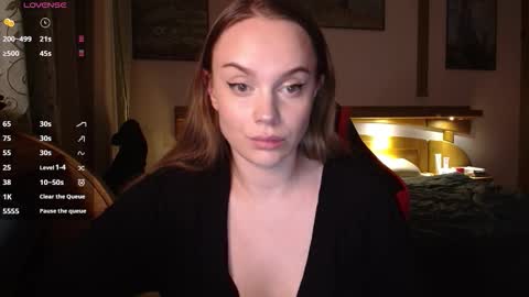 Snapshot of wet_lana chatting on December 2, 5:19 pm Lana online show from December 2, 5:19 pm