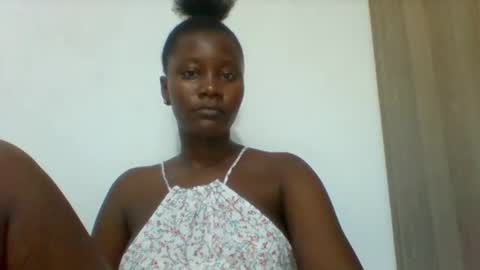 wet_pussieyy online show from March 30, 2:07 pm