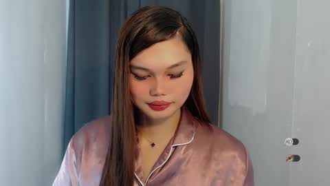 Snapshot of wet_velvet_xo chatting on February 3, 5:05 am wet_velvet_xo online show from February 3, 5:05 am