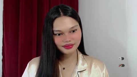 Snapshot of wet_velvet_xo chatting on March 2, 5:19 am wet_velvet_xo online show from March 2, 5:19 am