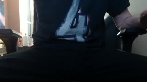 Snapshot of wetbigdickstream chatting on April 18, 7:58 pm Wetbigdickstream online show from April 18, 7:58 pm