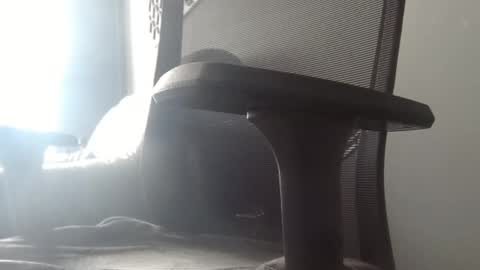 Snapshot of wetbigdickstream chatting on May 3, 1:50 pm Wetbigdickstream online show from May 3, 1:50 pm