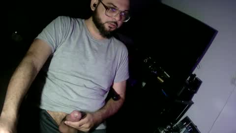 wetdreamzwithyou online show from September 13, 6:35 am