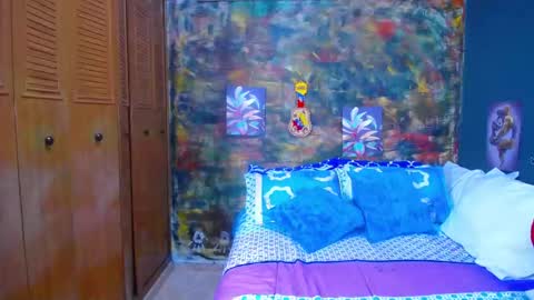 gina online show from March 26, 9:09 pm