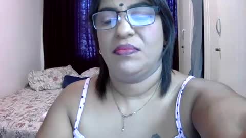 Snapshot of wetindian1971 chatting on February 9, 12:42 pm kavita online show from February 9, 12:42 pm