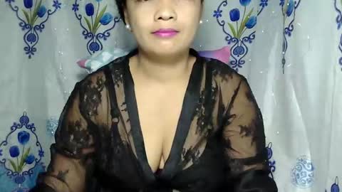 Snapshot of wetpussie4_you chatting on October 25, 3:51 pm wetpussie4_you online show from October 25, 3:51 pm