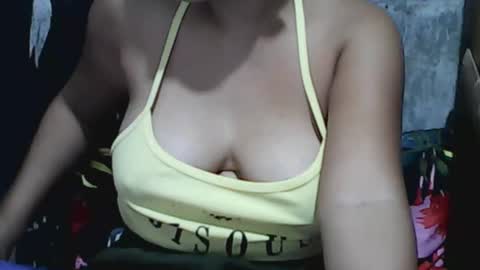 wettyhottie69 online show from October 29, 9:00 am