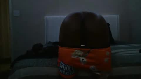 wetwildbigdick305 online show from January 21, 7:58 am