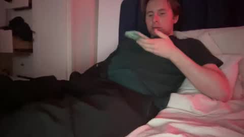 Snapshot of whatyouwantyouknowigotit chatting on November 5, 10:32 pm whatyouwantyouknowigotit online show from November 5, 10:32 pm