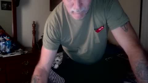 Snapshot of wheenidude chatting on May 11, 4:04 pm wheenidude online show from May 11, 4:04 pm