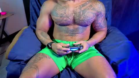 Snapshot of wheleer_green chatting on June 14, 10:39 am Will online show from June 14, 10:39 am