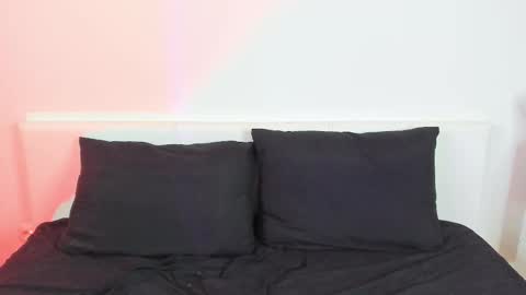 Bella online show from October 3, 1:35 am