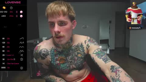 Snapshot of white_king999 chatting on February 25, 2:44 pm Max online show from February 25, 2:44 pm