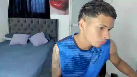 white online show from April 13, 9:42 pm