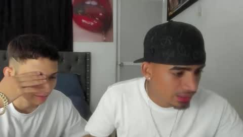 Snapshot of white_master444 chatting on May 19, 6:31 am white online show from May 19, 6:31 am