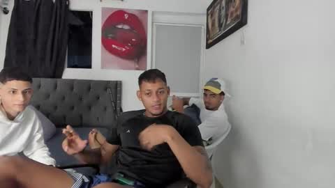 Snapshot of white_master444 chatting on May 22, 3:02 am white online show from May 22, 3:02 am