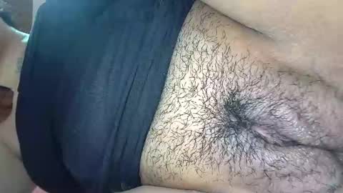 Snapshot of white_sexy_ chatting on December 27, 10:37 pm white_sexy_ online show from December 27, 10:37 pm