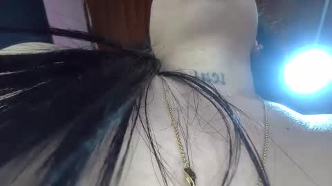 Snapshot of white_sexy_ chatting on January 22, 1:11 pm white_sexy_ online show from January 22, 1:11 pm