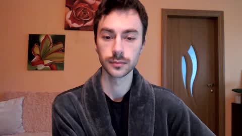 Snapshot of white_sport chatting on September 30, 12:32 pm Tom online show from September 30, 12:32 pm