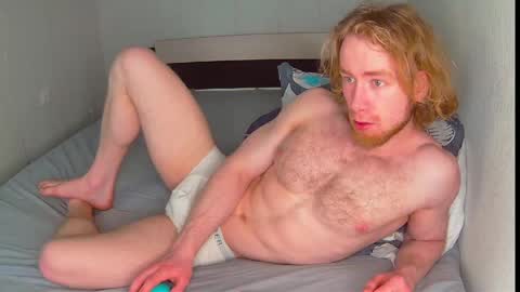 whitebars22 online show from April 13, 5:13 am