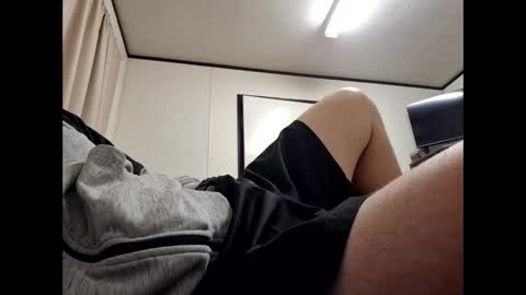 whiteboi9284 online show from October 12, 1:43 pm