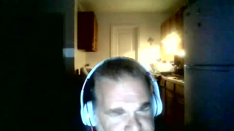 Tony Floyd online show from October 22, 1:39 am