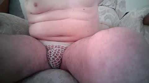 whitebriefs009 online show from March 17, 10:40 am