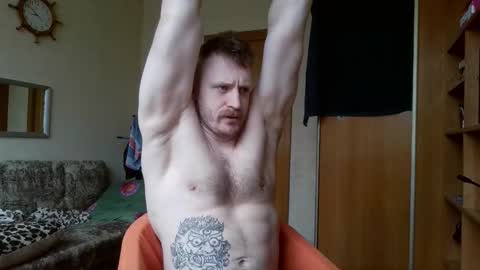 Snapshot of whitebull97 chatting on March 3, 5:57 am WhiteBull online show from March 3, 5:57 am