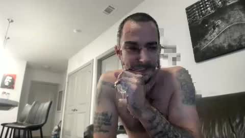 Snapshot of whitechocalate91 chatting on October 31, 12:50 pm just str8 stud nut 1000 online show from October 31, 12:50 pm