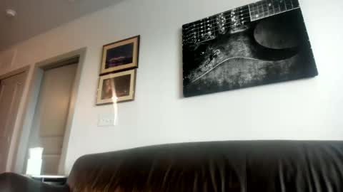 Snapshot of whitechocalate91 chatting on December 17, 6:47 pm just str8 stud nut 1000 online show from December 17, 6:47 pm