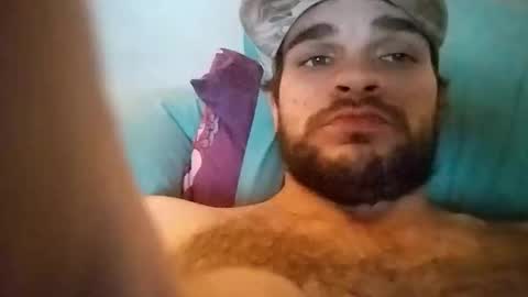 Snapshot of whitedonglish742 chatting on December 2, 8:08 am whitedonglish742 online show from December 2, 8:08 am