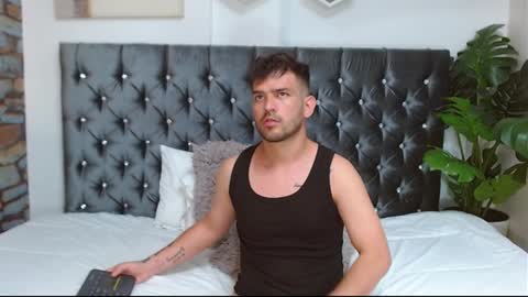 Dylan white online show from February 2, 9:34 pm