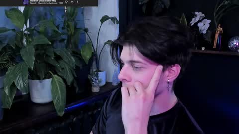 Gus online show from January 9, 9:38 pm