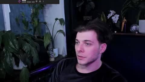 Gus online show from January 14, 8:47 pm