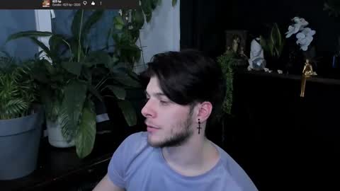 Gus online show from February 2, 10:52 pm