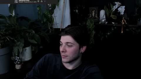 Gus online show from March 4, 9:21 pm