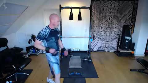 Snapshot of whiterabbit_86 chatting on November 27, 2:08 pm whiterabbit_86 online show from November 27, 2:08 pm