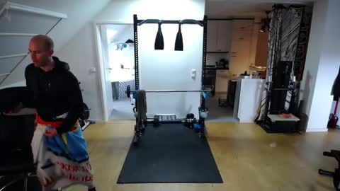 Snapshot of whiterabbit_86 chatting on April 2, 12:36 pm whiterabbit_86 online show from April 2, 12:36 pm