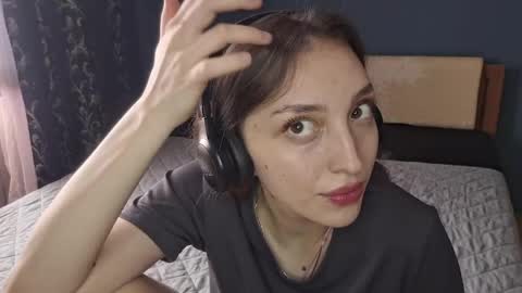 Cindy online show from May 31, 2:13 pm