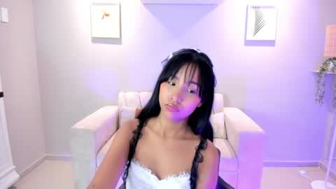 whitney online show from July 18, 9:18 pm