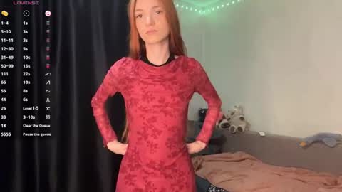Snapshot of whitneyblaze chatting on July 6, 3:03 pm Alaska 3 online show from July 6, 3:03 pm