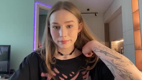 Alisa online show from December 22, 9:55 am