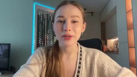 Alisa online show from January 19, 6:42 am