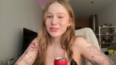 Alisa online show from April 14, 7:25 am